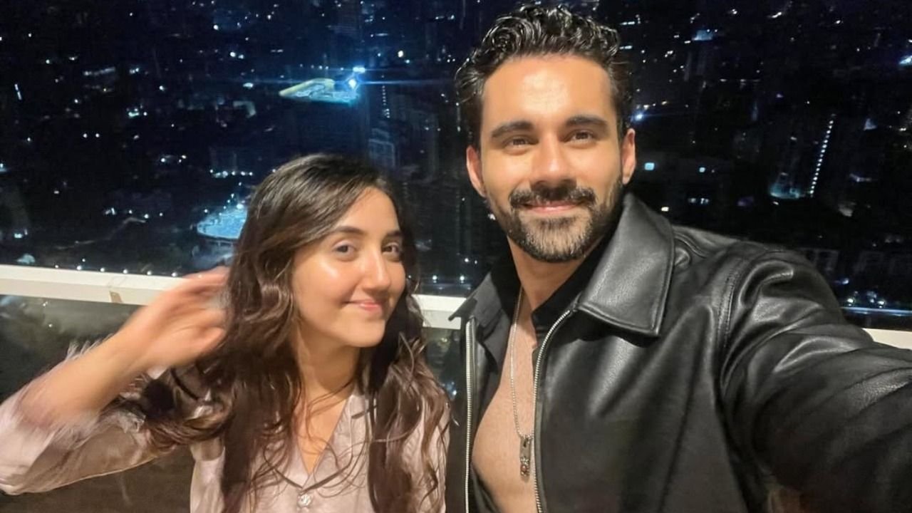 Bigg Boss 19 emotional reunion: Ashnoor Kaur meets Abhishek Bajaj after eviction