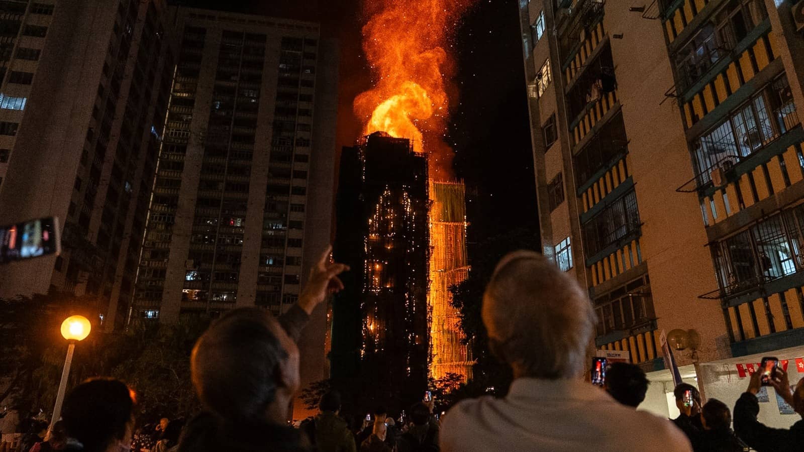 Death Toll Reaches 146 in Hong Kong Apartment Fire as Search Continues