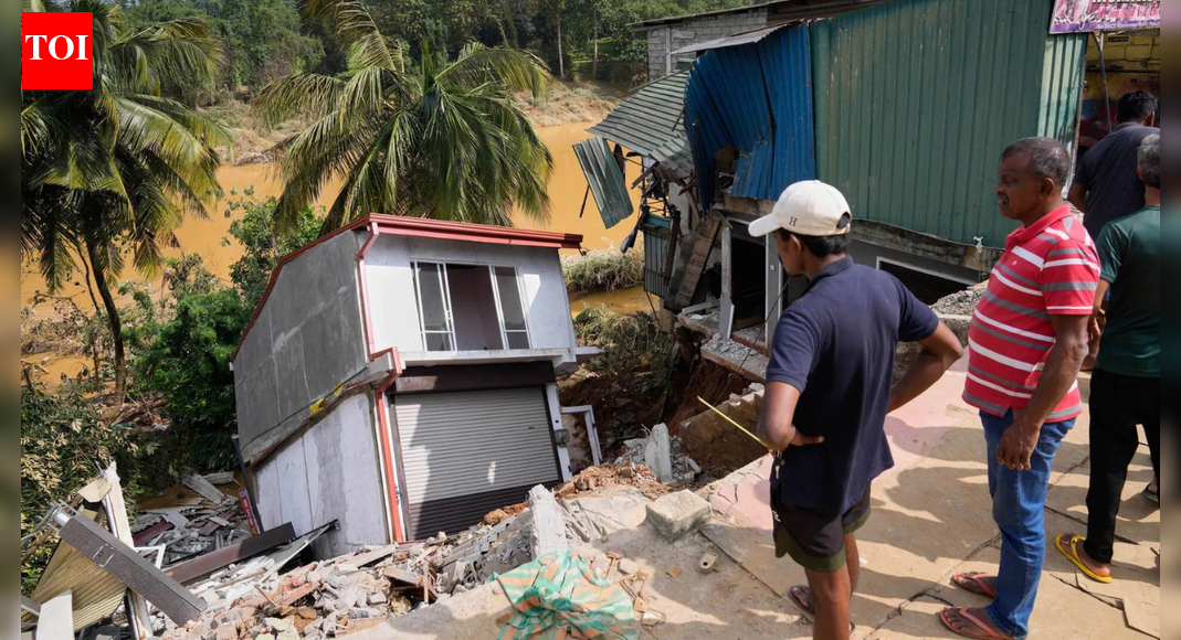 Sri Lanka cyclone tragedy exposes government failures