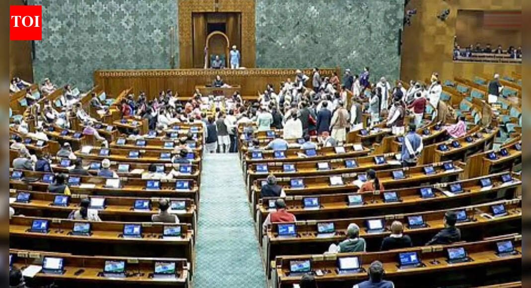 330cr collected in 5 yrs for PUC violations: Govt