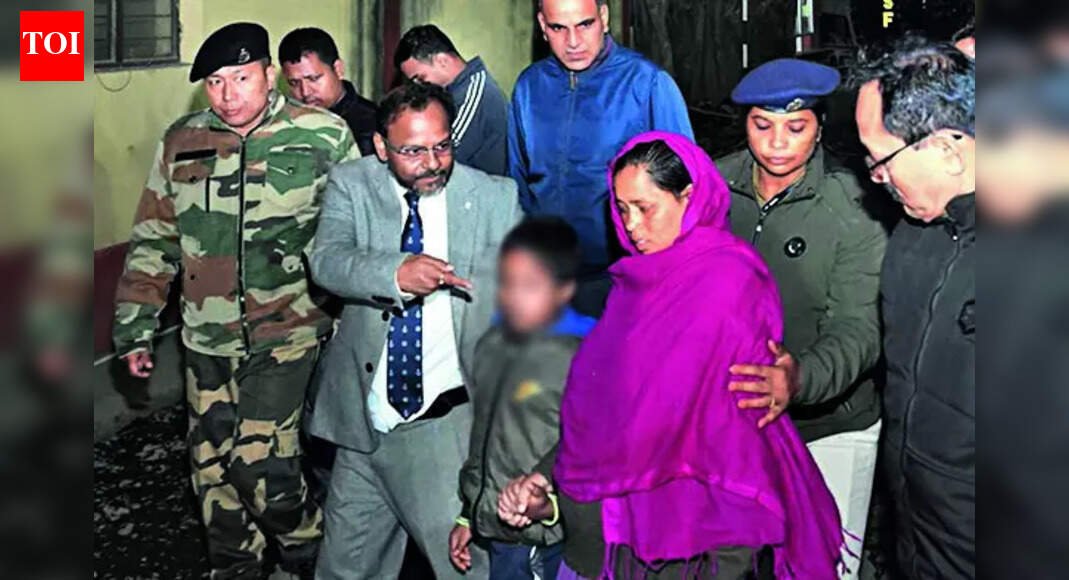 Pregnant Sunali brought back to India with son