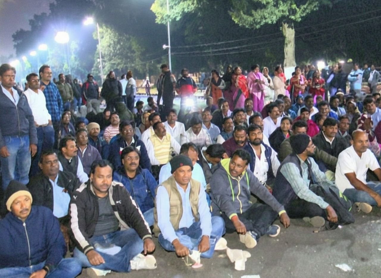 Odisha Primary Teachers’ stir enters day 3 in Bhubaneswar; Minister urges withdrawal