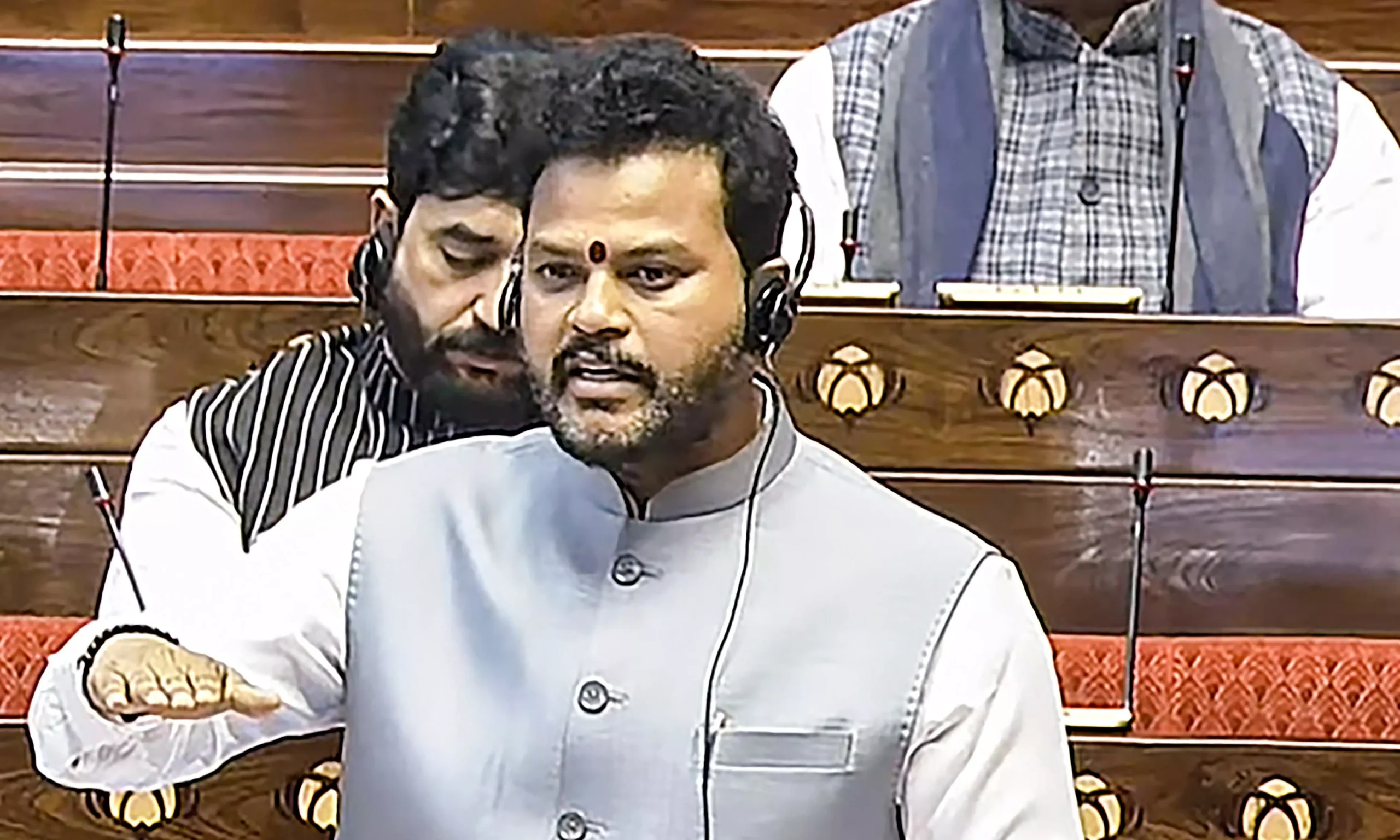 DGCA Show Cause: IndiGo CEO, Coo List Five Reasons for Flight Disruptions