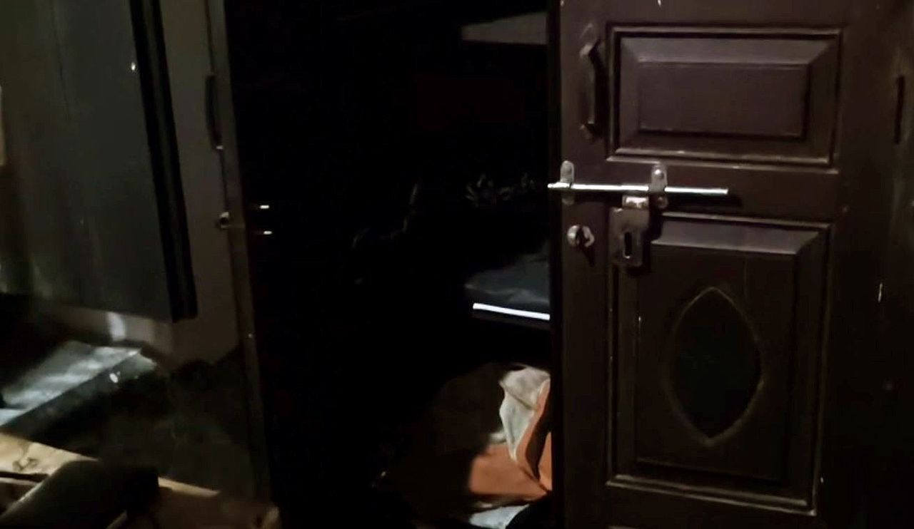 Miscreants loot sarpanch’s house in Odisha’s Nayagarh