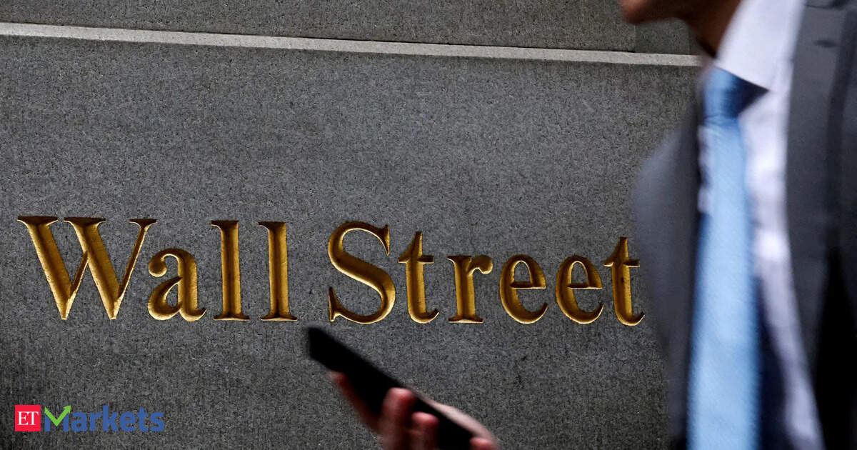 US stocks subdued at open as Fed rate cut decision nears