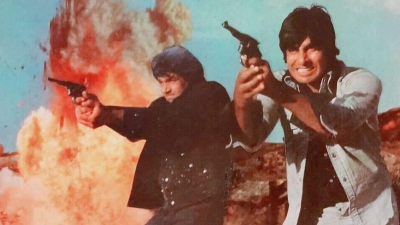 Sholay Revisited: Amitabh Bachchan narrowly escaped as Dharmendra accidentally fired a real bullet!