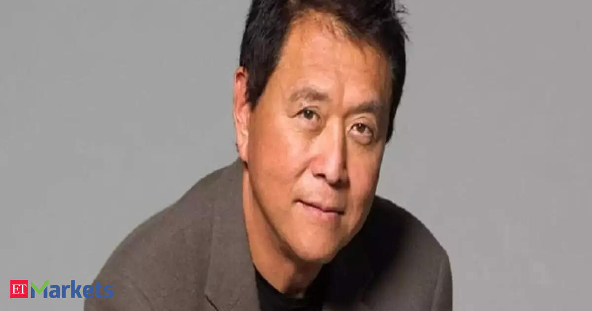 “I am going to get richer when the fake economy crashes”, says Rich Dad Poor Dad author Robert Kiyosaki. Here’s why