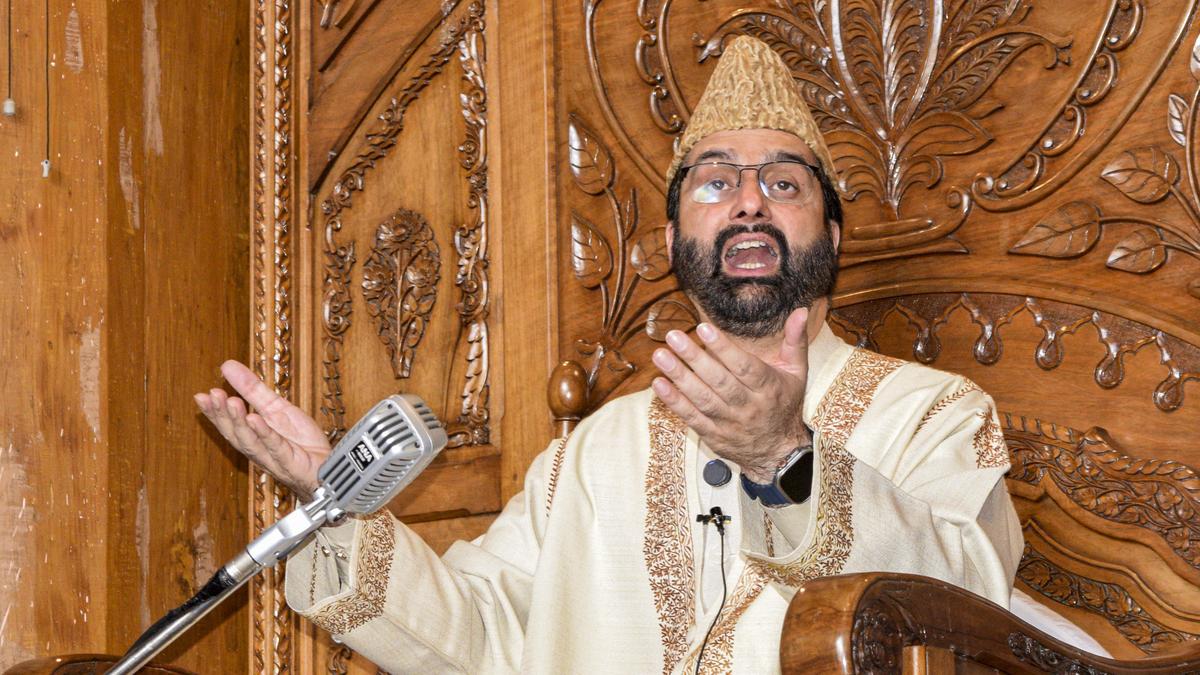 Mirwaiz Umar Farooq drops ‘Hurriyat chairman’ title from X profile