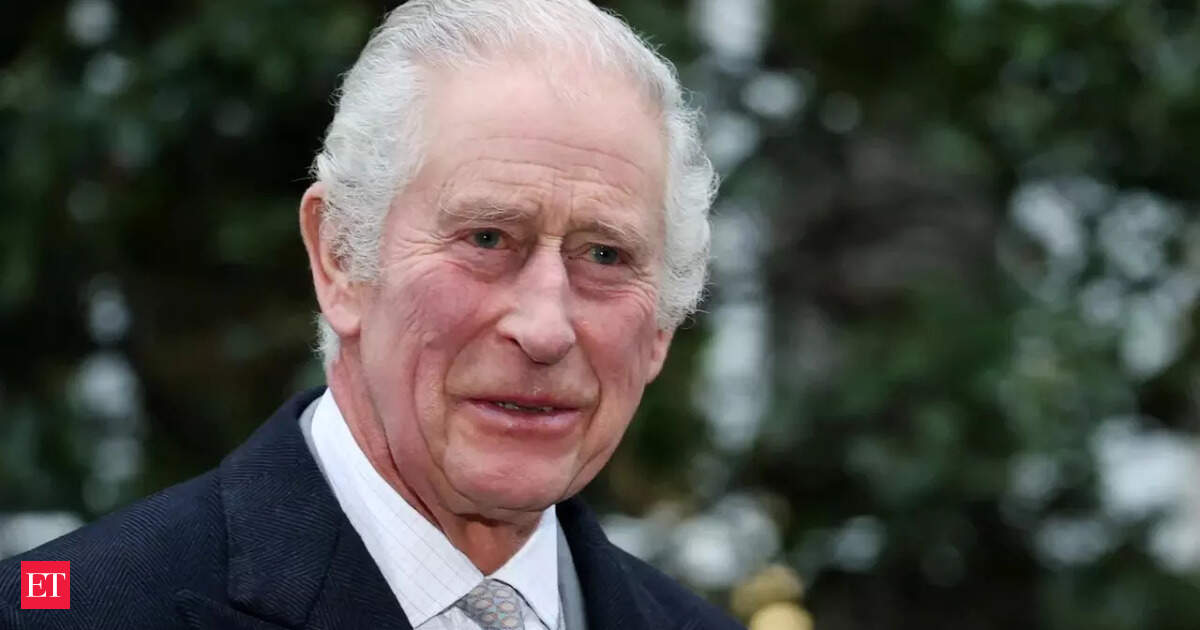 Royal peace at last? Living Nostradamus says William’s children will heal family rift