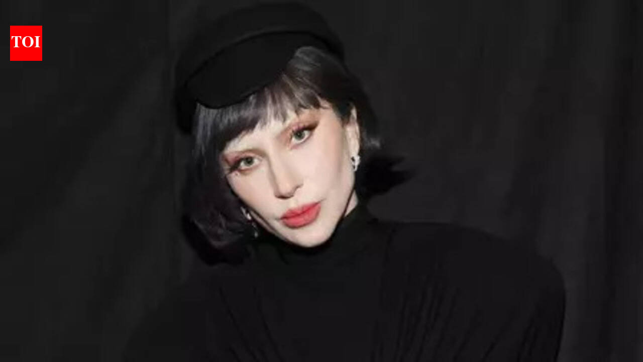 Lady Gaga pauses ‘Mayhem Ball’ to condemn ICE