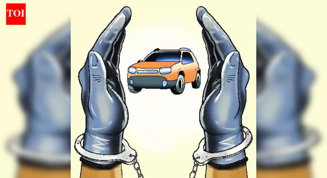 2 govt vehicles stolen at Caranzalem