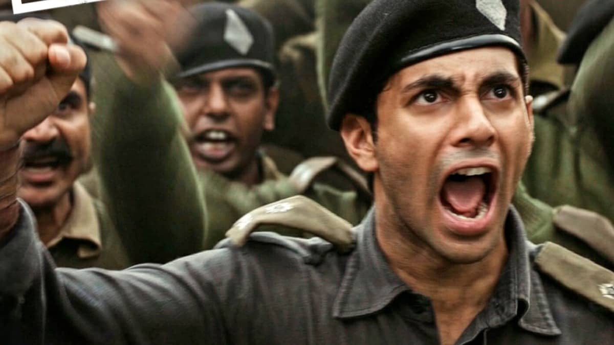 Ikkis Box Office Collection Day 6: Agastya Nanda, Dharmendra Starrer Sees Slight Growth, Mints ₹1.5 Crore