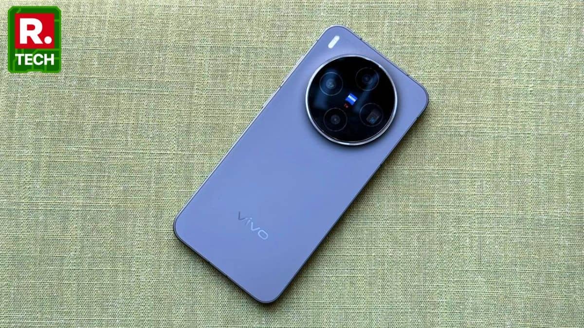 Vivo X300 Review: Compact Flagship With Cameras That Mean Business