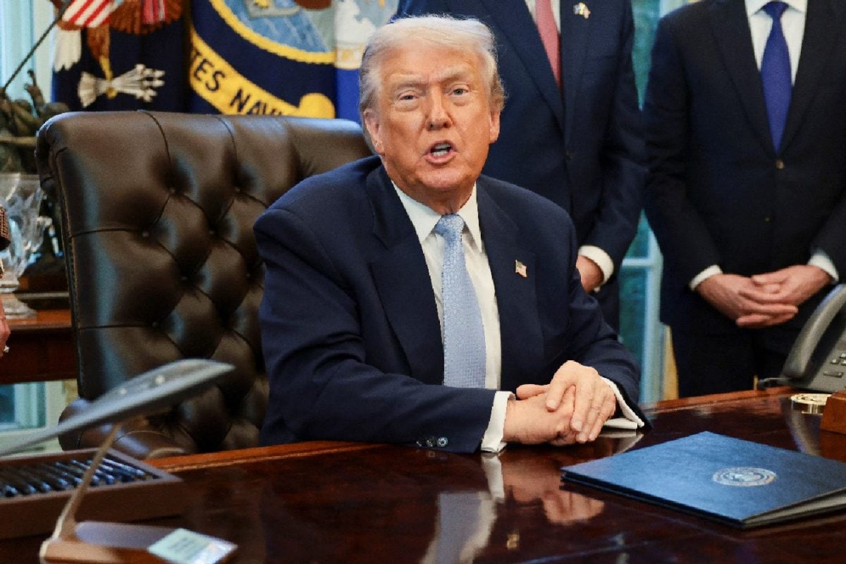 Donald Trump Signs Executive Order Protecting Venezuela’s Oil Revenue Held In US Accounts