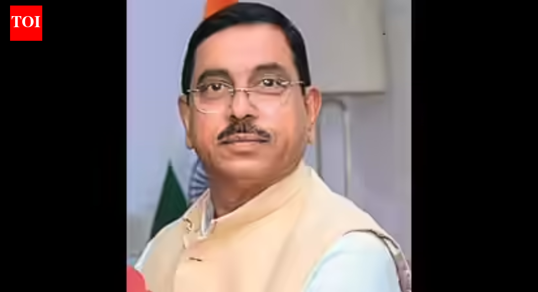 India seeks global cooperation on renewable energy