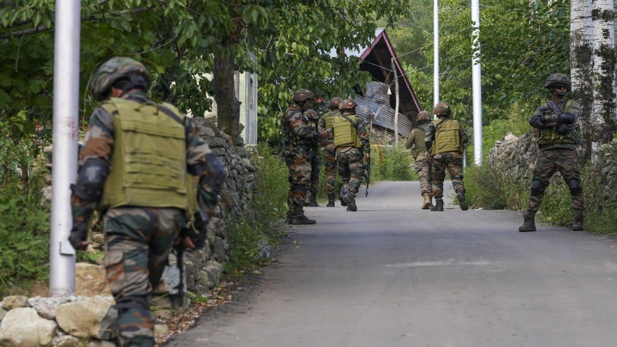 Top Pakistani terrorist linked to JeM killed in encounter in J&K’s Kathua