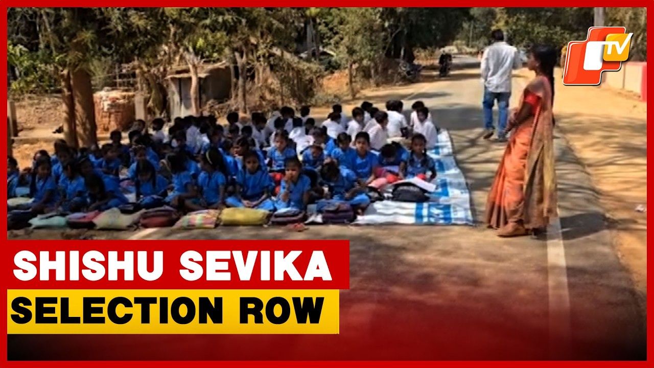 Villagers Lock School Over Shishu Sevika Selection Row In Odisha | OTV