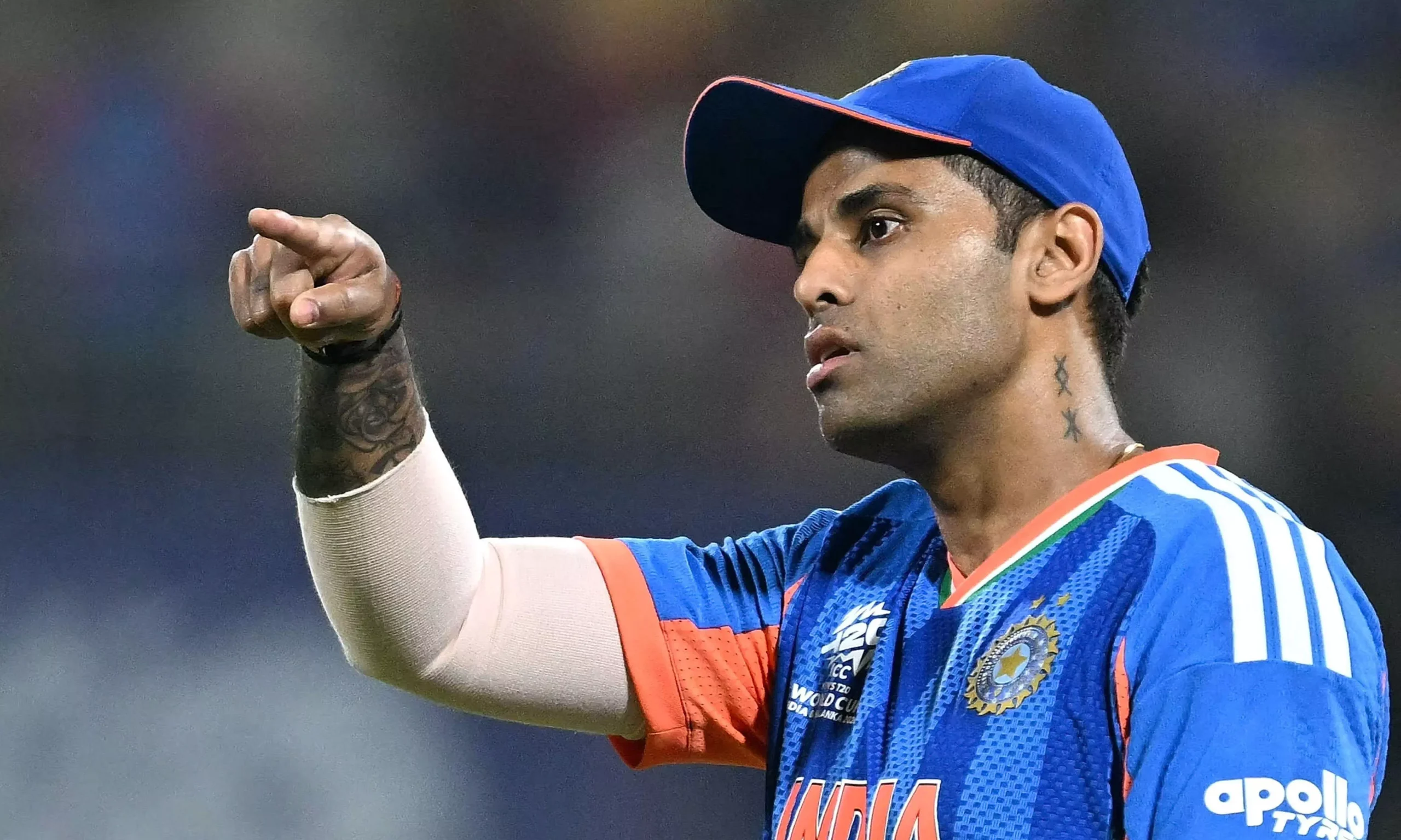 India Humble Zimbabwe, Stay in Race for Semis