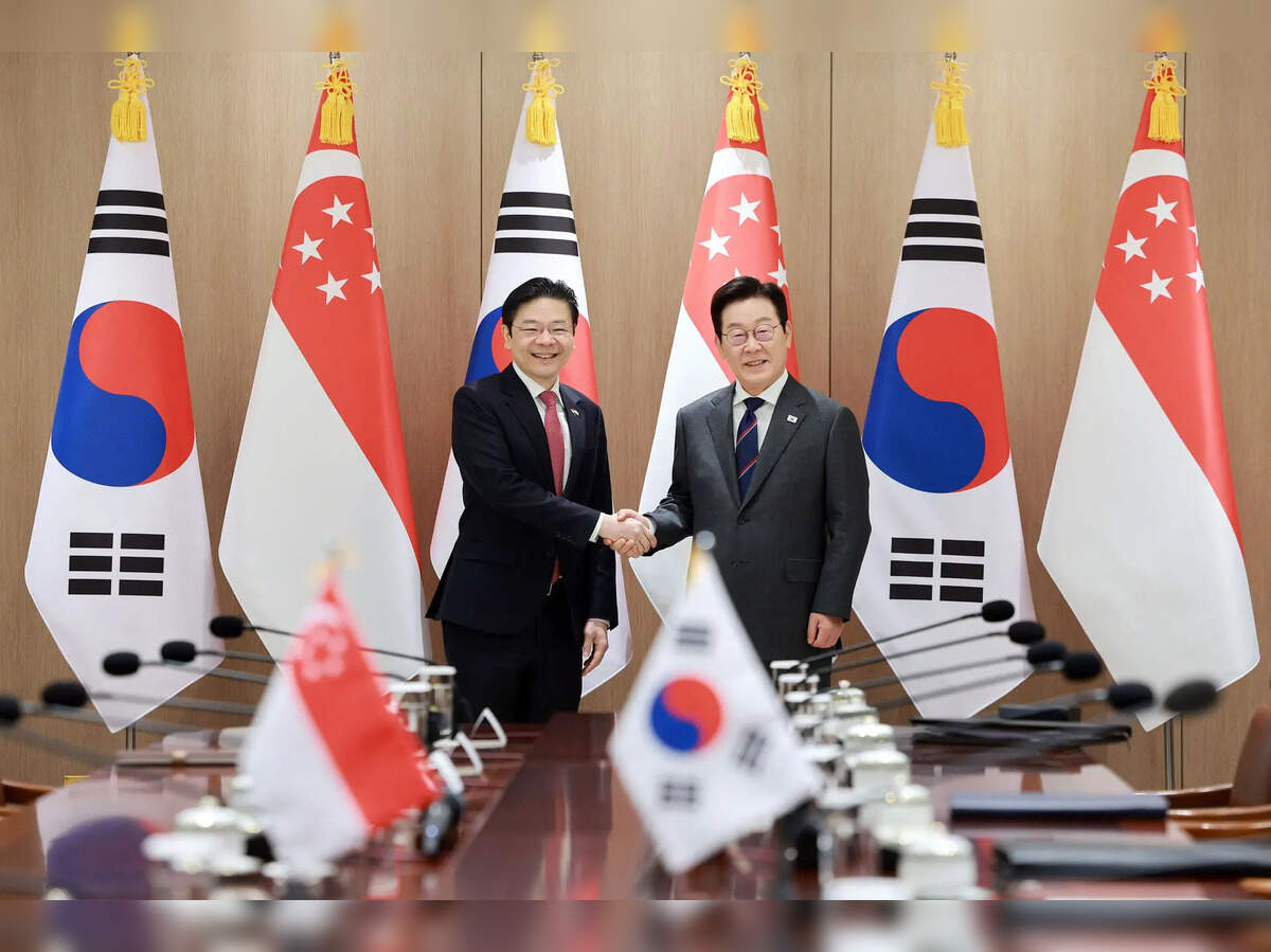 South Korea’s Lee to hold summit with Singapore’s Wong on AI, tech cooperation