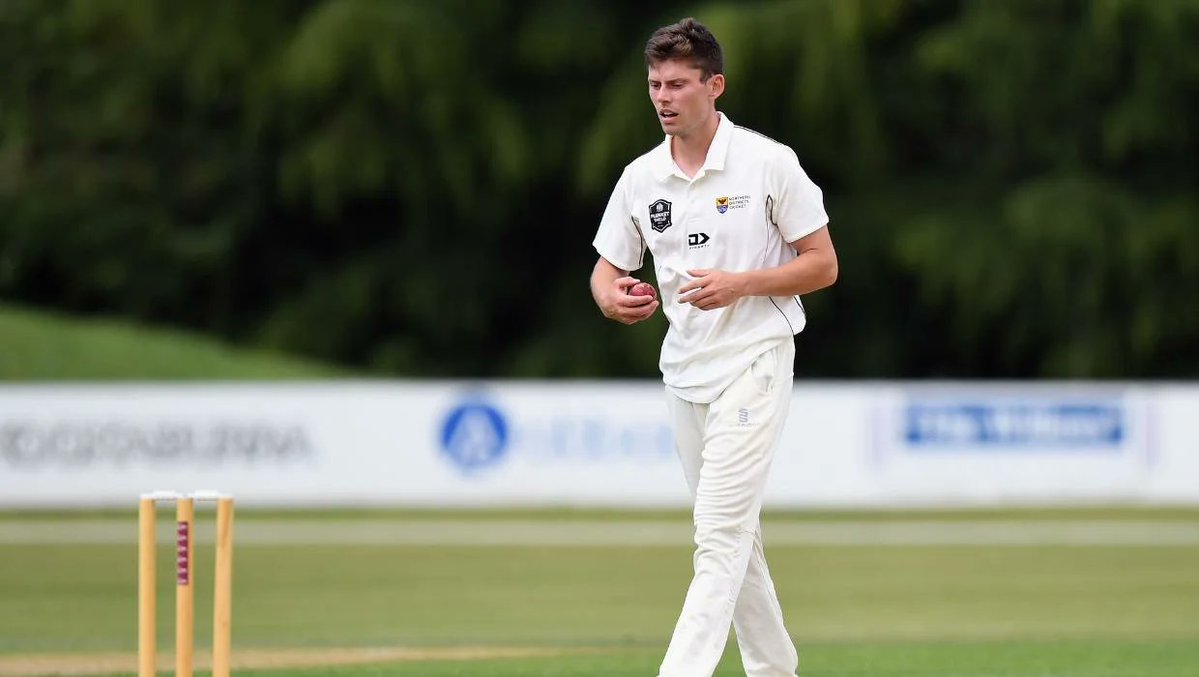 New Zealand Bowler Makes History with 5 Wickets in 5 Balls