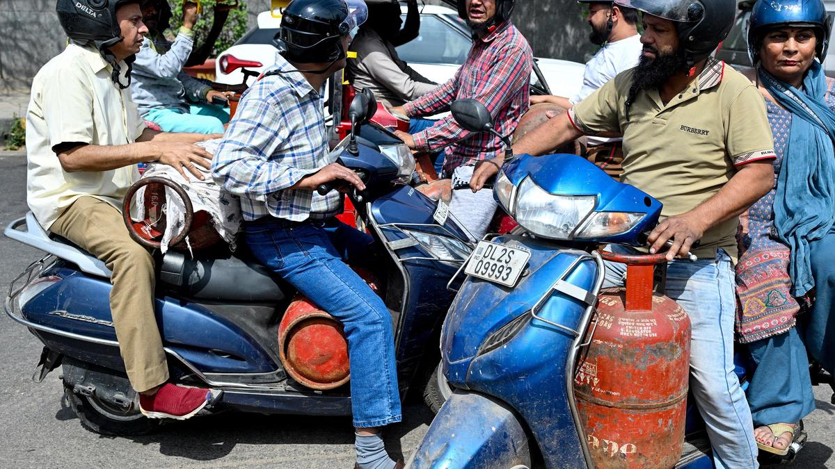 Delhi rolls out plan to ration LPG amid supply shortage
