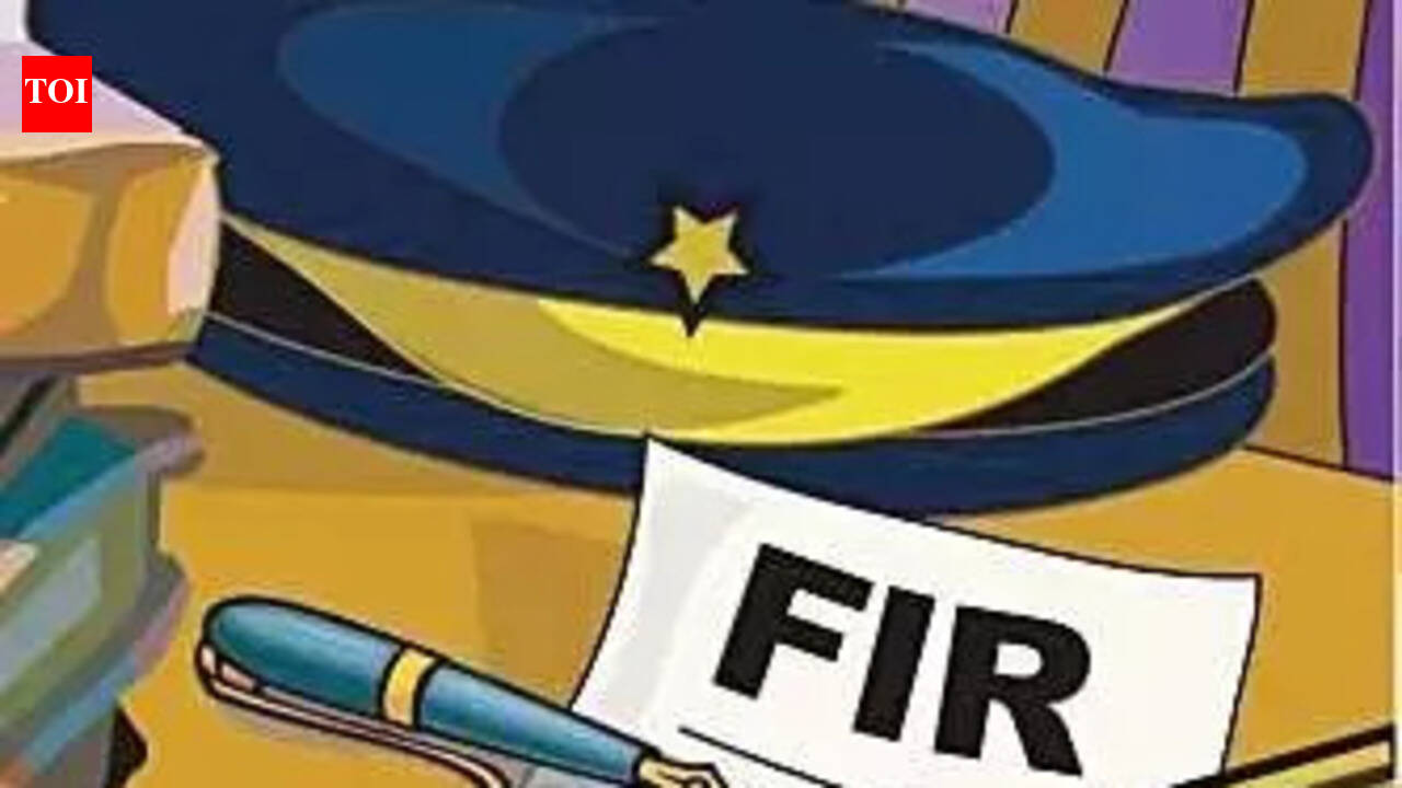 FIR against two for assaulting college girl and fiance in Mumbai