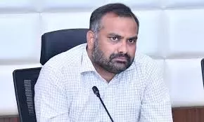 GHMC Chief Reviews KBR Flyover Works