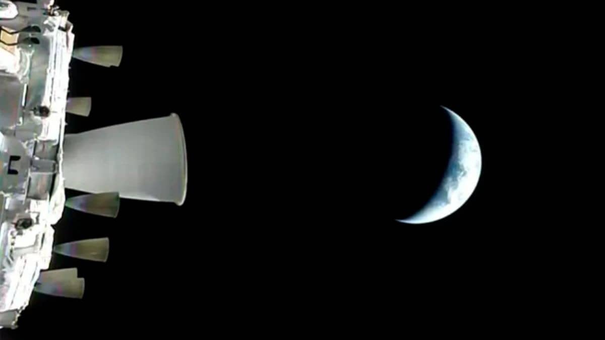 Track Artemis II Live: NASA Lets You Follow Astronauts Around the Moon in Real Time