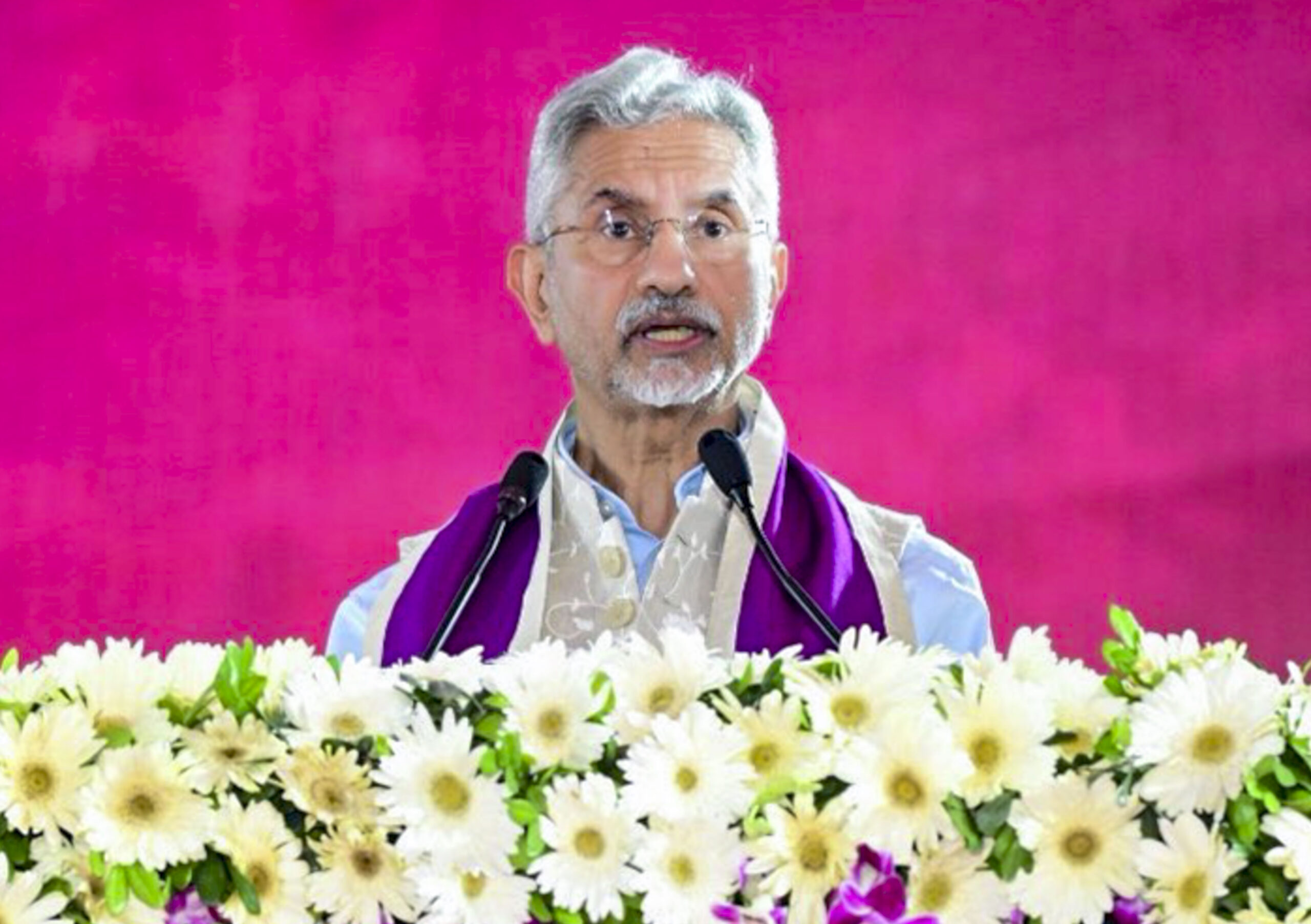 Jaishankar Holds Talks with Iran, Gulf Leaders Amid West Asia Tensions
