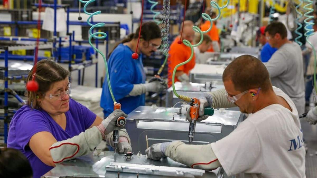 US economy may be edging towards stagflation as growth slows and inflation stays sticky