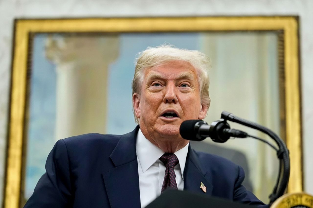 Trump calls WH dinner shooter ‘radicalised’, ‘sick’; praises US Secret Service agents immediate response