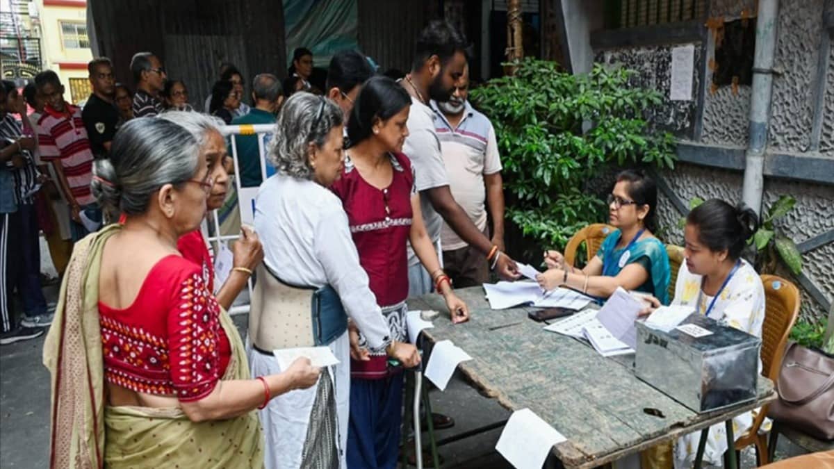 Polling Concludes For High-Stakes West Bengal Assembly Elections, 91.41% Voter Turnout Recorded