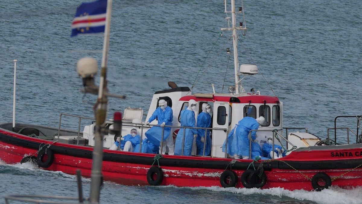 Hantavirus Cruise Ship Live Updates: Spain readies evacuations as hantavirus-hit cruise ship heads for Canary Islands
