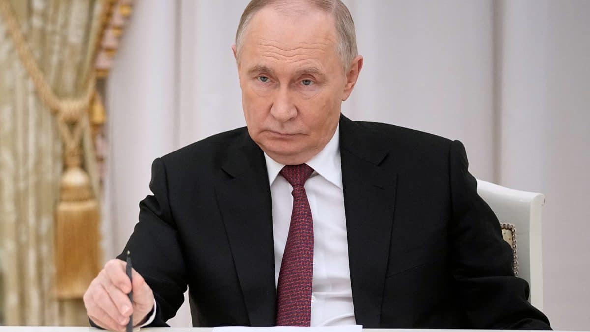 Putin says Ukraine war ‘coming to an end’, sees meeting with Zelenskyy after peace agreement